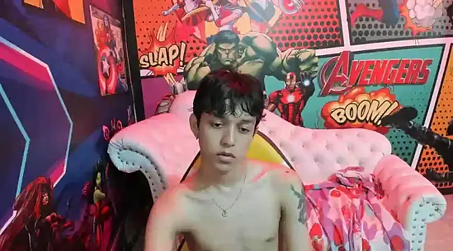 Snapshot of jisuscat chatting on 01-05-25, 01:13 jisuscat online show from 01-05-25, 01:13