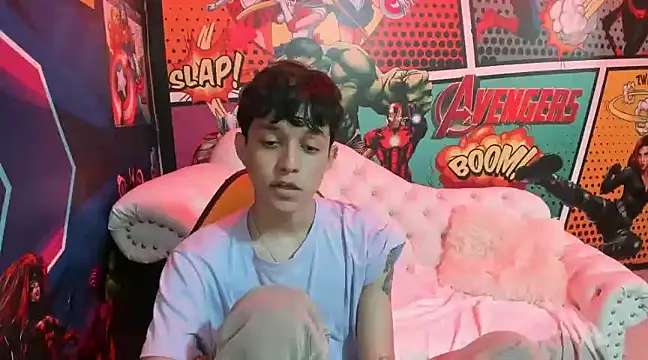 Snapshot of jisuscat chatting on 01-12-25, 10:01 jisuscat online show from 01-12-25, 10:01