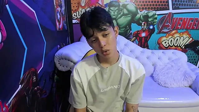 Snapshot of jisuscat chatting on 02-22-25, 10:09 jisuscat online show from 02-22-25, 10:09