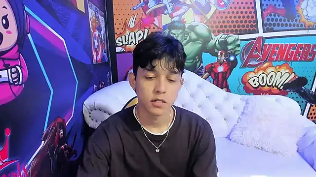 Snapshot of jisuscat chatting on 02-28-25, 10:17 jisuscat online show from 02-28-25, 10:17