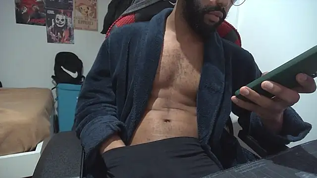 Snapshot of kevi_cocks chatting on 01-18-25, 04:15 kevi cocks online show from 01-18-25, 04:15