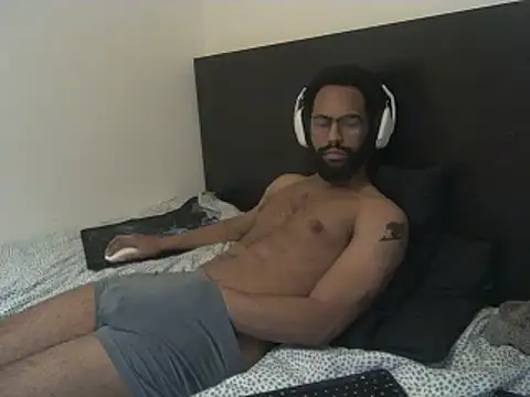 Snapshot of kevi_cocks chatting on 02-09-25, 01:22 kevi cocks online show from 02-09-25, 01:22