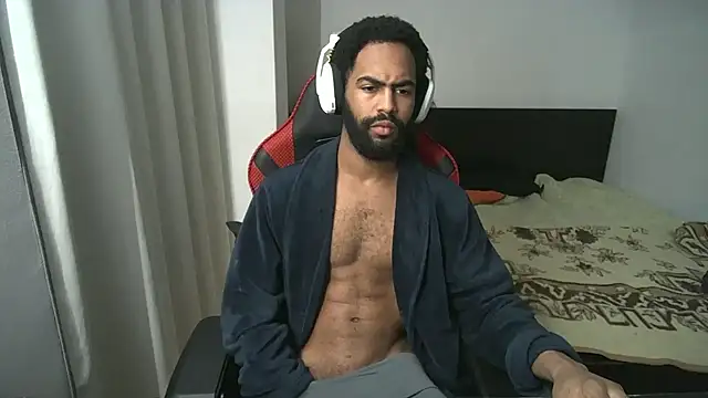 Snapshot of kevi_cocks chatting on 02-28-25, 05:48 kevi cocks online show from 02-28-25, 05:48