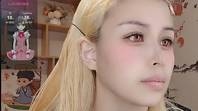 Lucky-xiuxiu online show from 03-11-25, 12:22