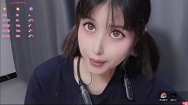 Lucky-xiuxiu online show from 09-30-25, 02:55