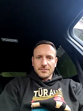 Snapshot of Geiler_Staender chatting on 10-28-25, 10:19 Geiler Staender online show from 10-28-25, 10:19