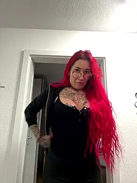 Mia-Fuchs online show from 01-08-26, 02:19