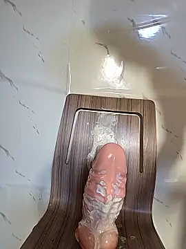 Snapshot of zasmin3 chatting on 11-18-25, 11:59 zasmin3 online show from 11-18-25, 11:59