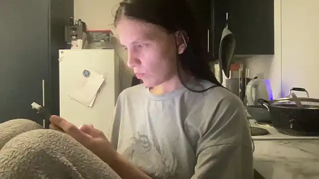 dixie leigh online show from 02-22-25, 08:42