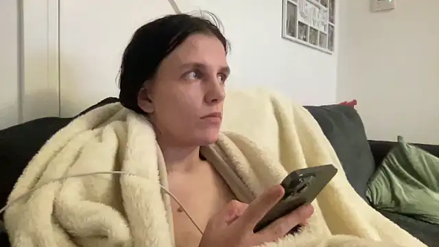 dixie leigh online show from 02-24-25, 08:58