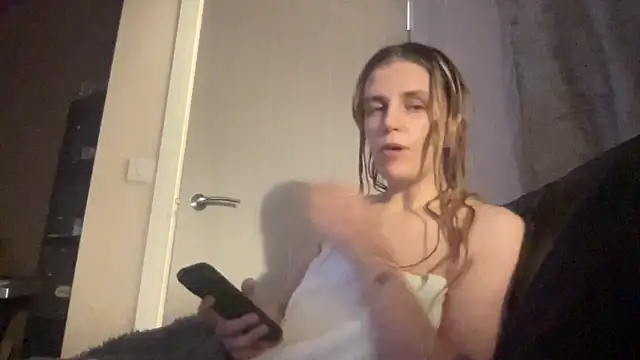 dixie leigh online show from 03-01-26, 08:33