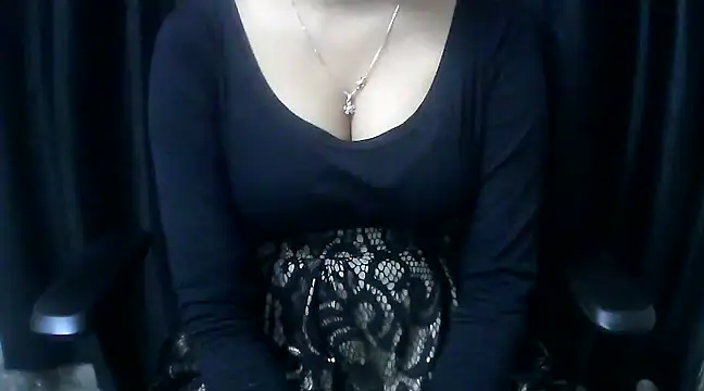 Snapshot of hot-niti chatting on 01-29-25, 01:37 hot-niti online show from 01-29-25, 01:37