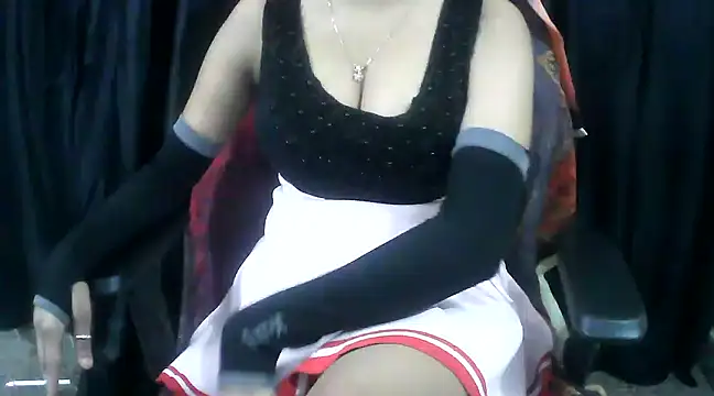 Snapshot of hot-niti chatting on 01-29-25, 03:58 hot-niti online show from 01-29-25, 03:58