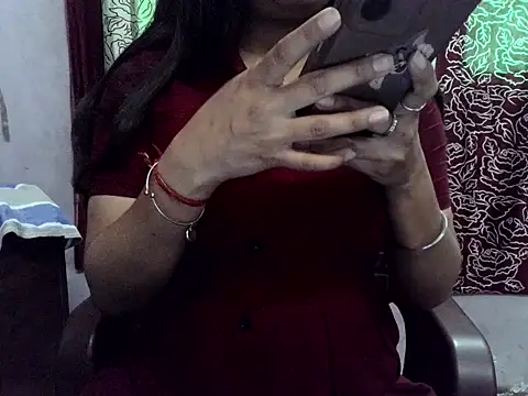 SIYA MAVI online show from 02-04-26, 04:51