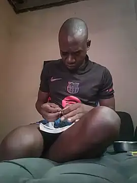 Kaizer1 online show from 11-19-25, 01:44