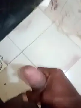 rodrig2107 online show from 02-08-26, 12:14