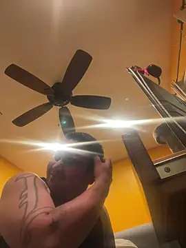 Snapshot of LA_cloudzzpnp chatting on 01-13-25, 11:19 LA cloudzzpnp online show from 01-13-25, 11:19