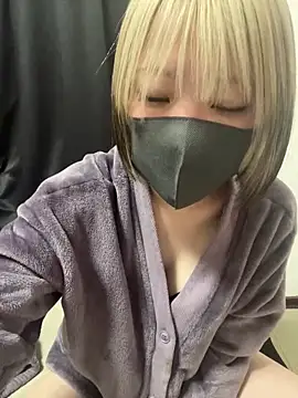 Snapshot of Hikaru-chan chatting on 01-14-25, 02:19 Hikaru-chan online show from 01-14-25, 02:19