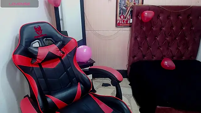 Anniee x online show from 02-14-25, 12:57