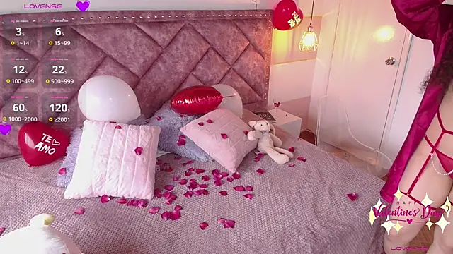 Charlotte  Miller online show from 02-14-25, 07:23