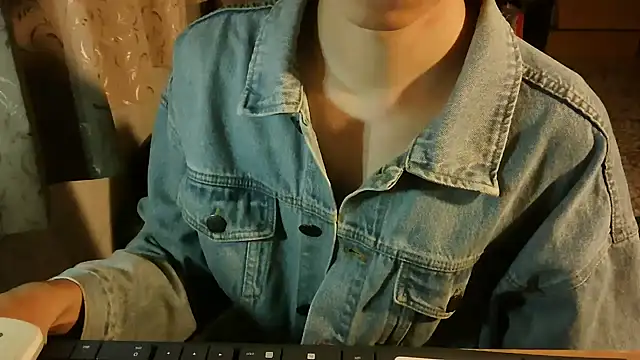 KYU890428 online show from 11-16-25, 04:12