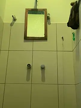 Snapshot of GoloZeusMax chatting on 01-11-25, 09:36 GoloZeusMax online show from 01-11-25, 09:36