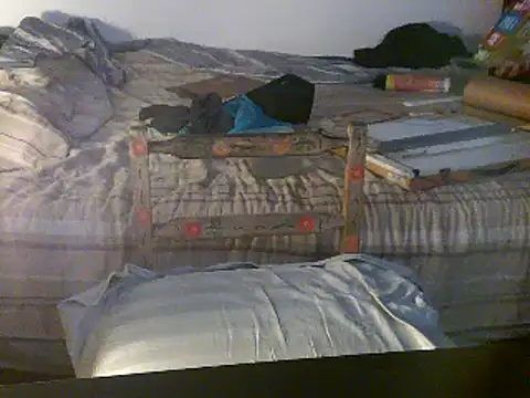 Snapshot of GoloZeusMax chatting on 09-11-25, 06:46 GoloZeusMax online show from 09-11-25, 06:46