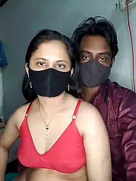 Snapshot of Hot_Nila chatting on 02-07-25, 02:15 Hot Nila online show from 02-07-25, 02:15