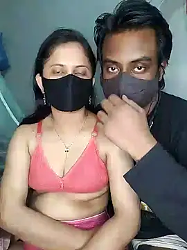 Snapshot of Hot_Nila chatting on 02-09-25, 07:41 Hot Nila online show from 02-09-25, 07:41