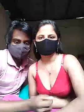 Snapshot of Hot_Nila chatting on 02-11-25, 03:40 Hot Nila online show from 02-11-25, 03:40