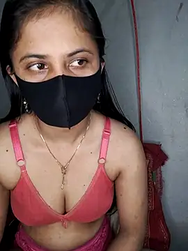 Snapshot of Hot_Nila chatting on 02-21-25, 02:39 Hot Nila online show from 02-21-25, 02:39