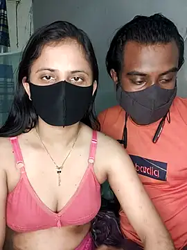 Snapshot of Hot_Nila chatting on 03-02-25, 05:04 Hot Nila online show from 03-02-25, 05:04