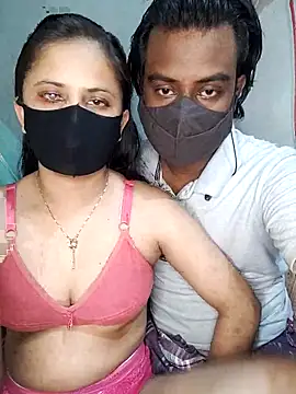 Snapshot of Hot_Nila chatting on 03-12-25, 05:49 Hot Nila online show from 03-12-25, 05:49