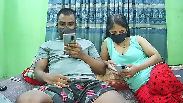 Snapshot of Hot_Nila chatting on 09-28-25, 03:01 Hot Nila online show from 09-28-25, 03:01