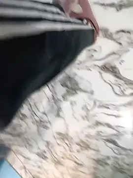 aryan 8051 online show from 02-25-25, 04:46