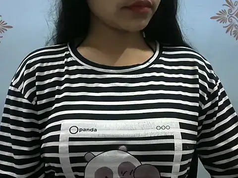 Snapshot of Misha_Sweett chatting on 01-21-25, 04:27 Misha Sweett online show from 01-21-25, 04:27