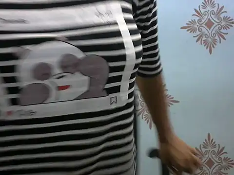 Snapshot of Misha_Sweett chatting on 01-22-25, 08:06 Misha Sweett online show from 01-22-25, 08:06