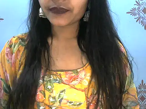 Snapshot of Misha_Sweett chatting on 01-23-25, 05:42 Misha Sweett online show from 01-23-25, 05:42