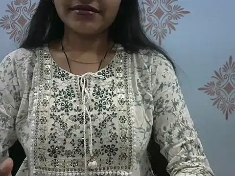 Snapshot of Misha_Sweett chatting on 10-17-25, 09:45 Misha Sweett online show from 10-17-25, 09:45