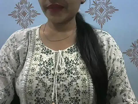 Snapshot of Misha_Sweett chatting on 10-22-25, 02:17 Misha Sweett online show from 10-22-25, 02:17