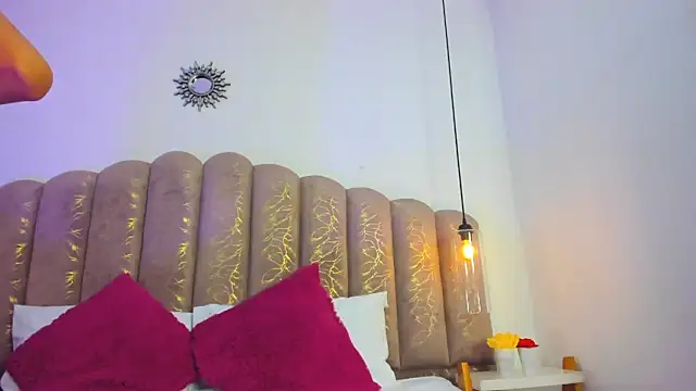 nayara macherano online show from 12-02-25, 11:26