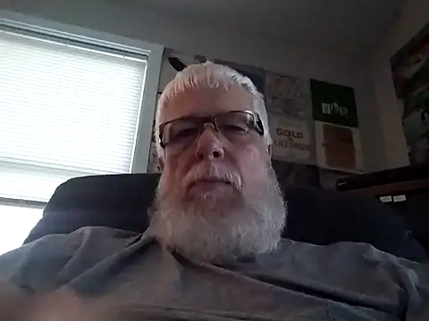 Snapshot of Futura_intx chatting on 09-20-25, 03:57 Futura intx online show from 09-20-25, 03:57