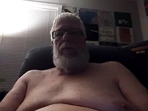 Snapshot of Futura_intx chatting on 09-21-25, 10:06 Futura intx online show from 09-21-25, 10:06