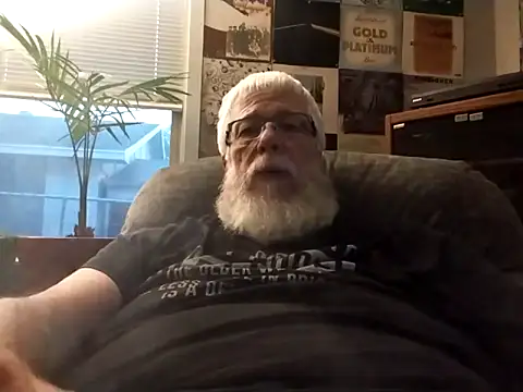 Snapshot of Futura_intx chatting on 10-02-25, 11:56 Futura intx online show from 10-02-25, 11:56