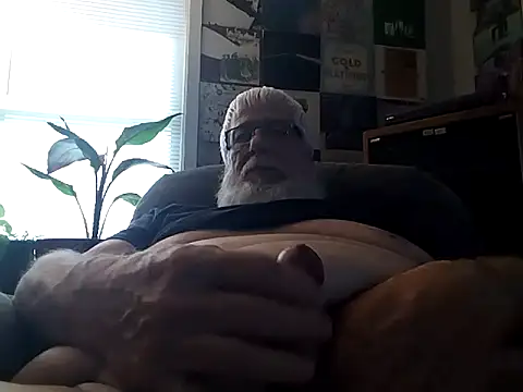 Snapshot of Futura_intx chatting on 10-21-25, 07:03 Futura intx online show from 10-21-25, 07:03