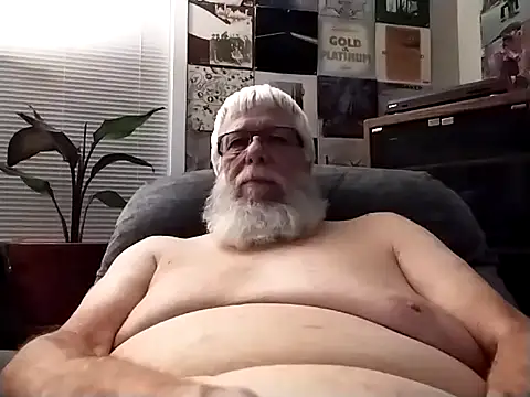 Snapshot of Futura_intx chatting on 10-23-25, 02:44 Futura intx online show from 10-23-25, 02:44