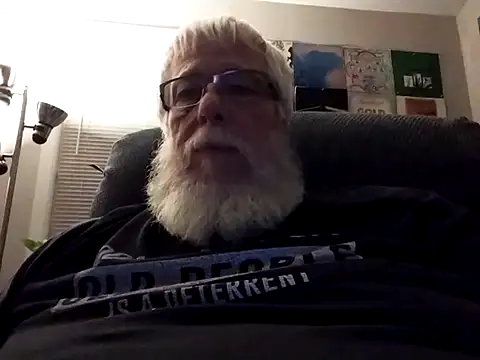 Snapshot of Futura_intx chatting on 11-01-25, 02:24 Futura intx online show from 11-01-25, 02:24