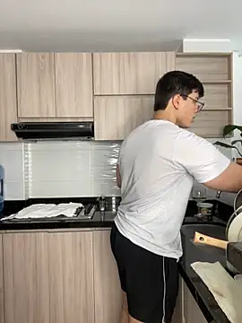 Thom Ohtani online show from 01-05-25, 07:17