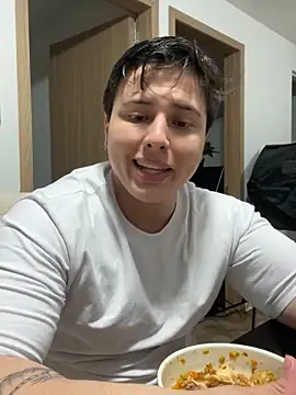 Thom Ohtani online show from 01-08-25, 04:44