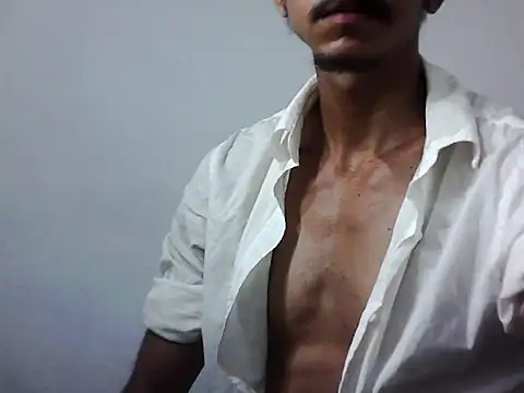 MagrinhoSaradoo online show from 11-30-25, 02:59